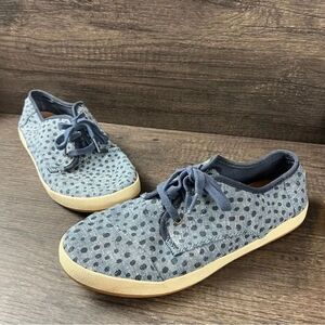 Toms Blue Chambray Lace Up Sneaker with Navy Polka Dots Size 9